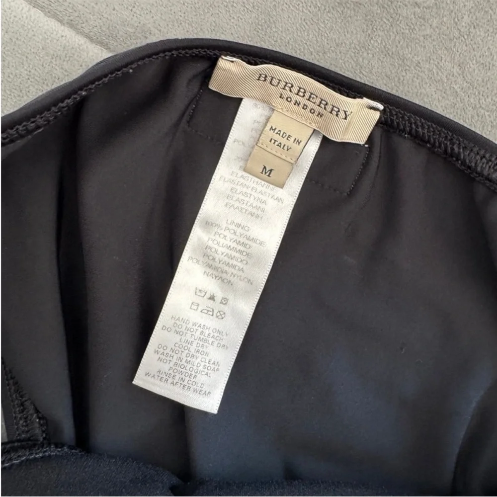 🗽Burberry Black Bikini Bottom - Picture 3 of 3